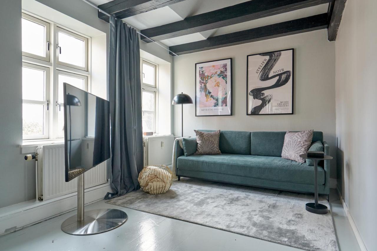 Apartment Unique 2 Bedroom Duplex W Exposed Beams In Cph