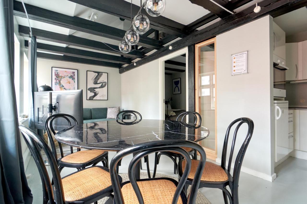 Unique 2 Bedroom Duplex W Exposed Beams In Cph * Copenhague